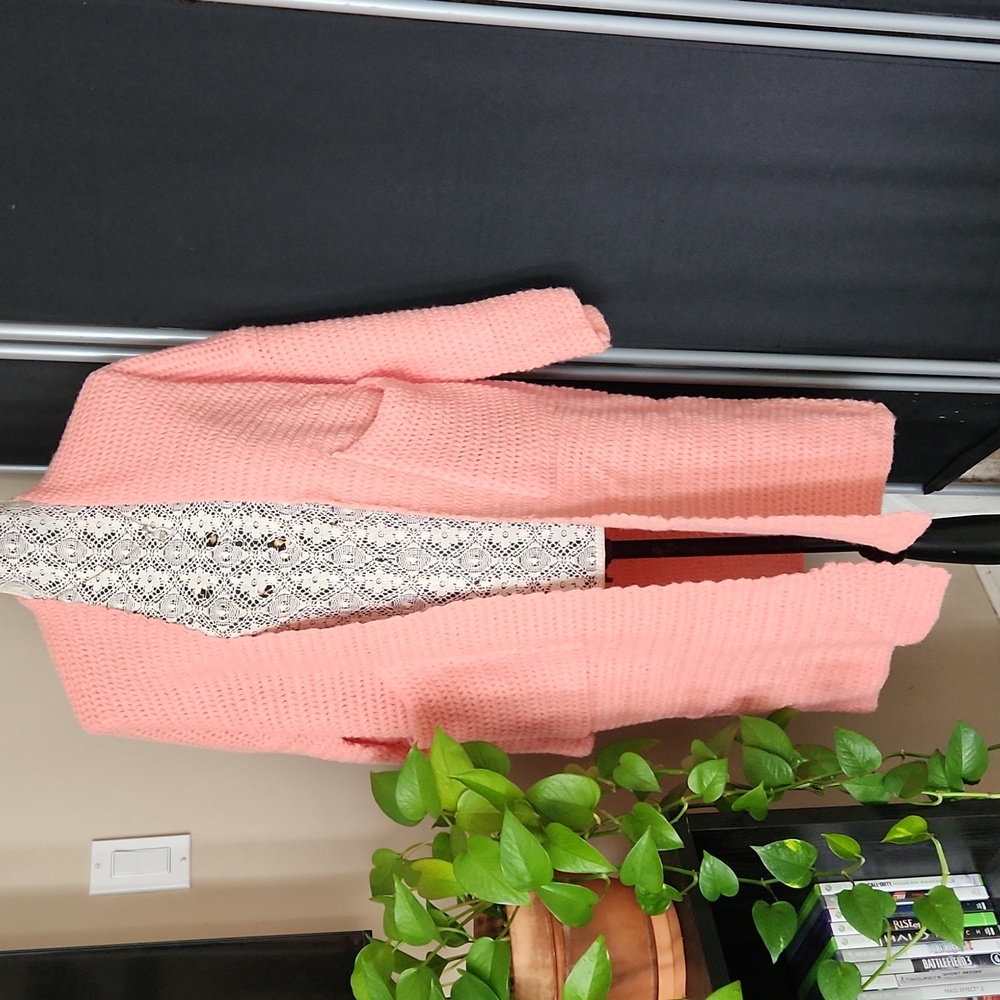 NWOT Peach longsleeves cardigan